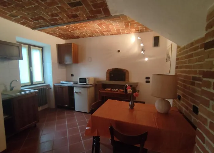 Cascina Flino - Tra Le Vigne - 2 Άλμπα